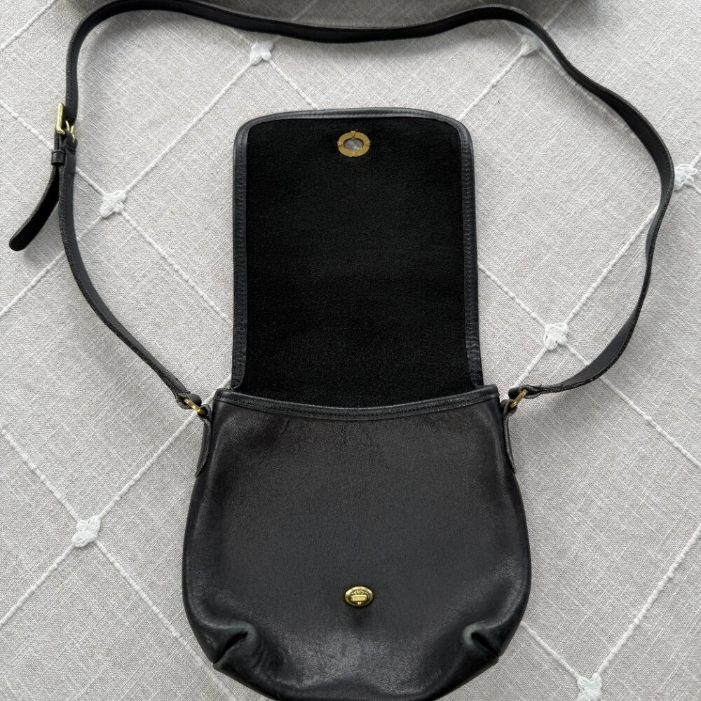 Coach Legacy Companion Style 9076 - Vintage Black Leather Crossbody - Picture 10 of 15